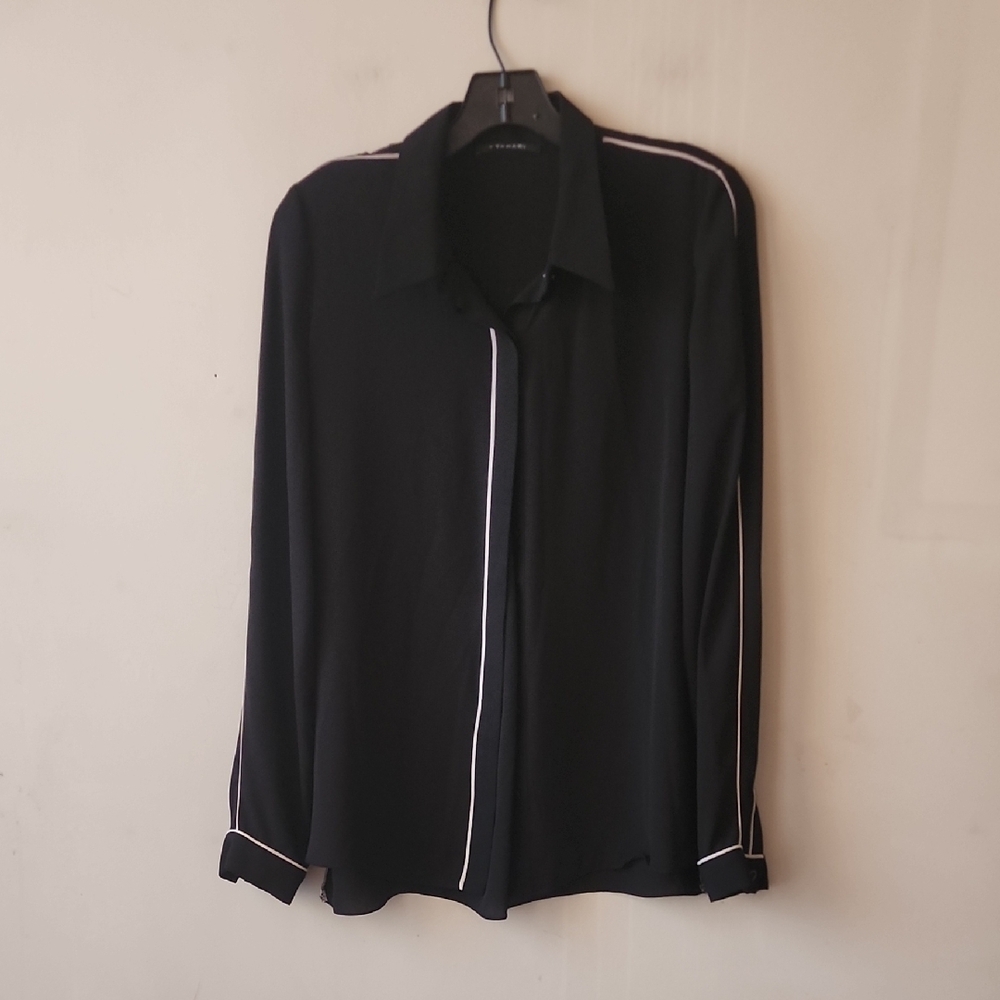 New Without Tag Tahari Black Blouse with White Trim - Picture 7 of 7